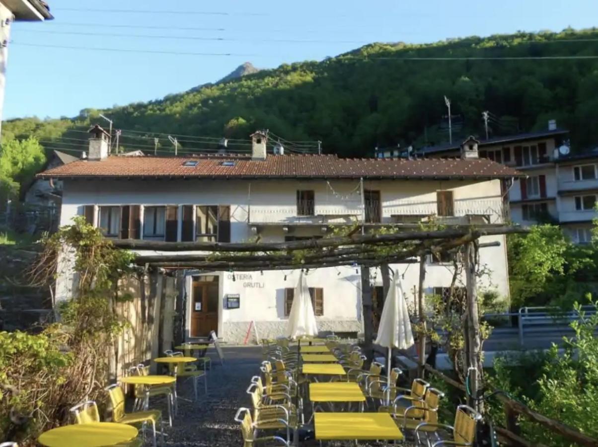 Osteria Gruetli Con Alloggio Borgnone 外观 照片